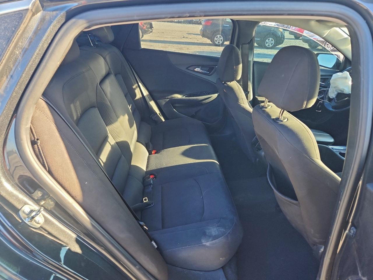 2018 CHEVROLET MALIBU LT photo 10
