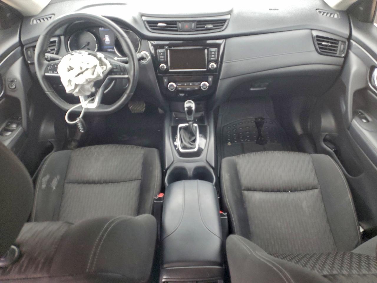 2019 NISSAN ROGUE S photo 8