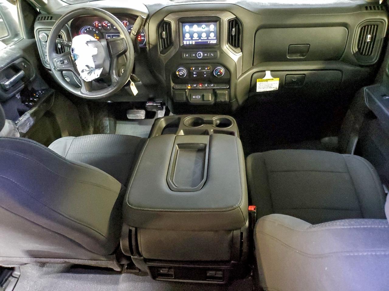 2021 CHEVROLET SILVERADO K1500 CUSTOM photo 8