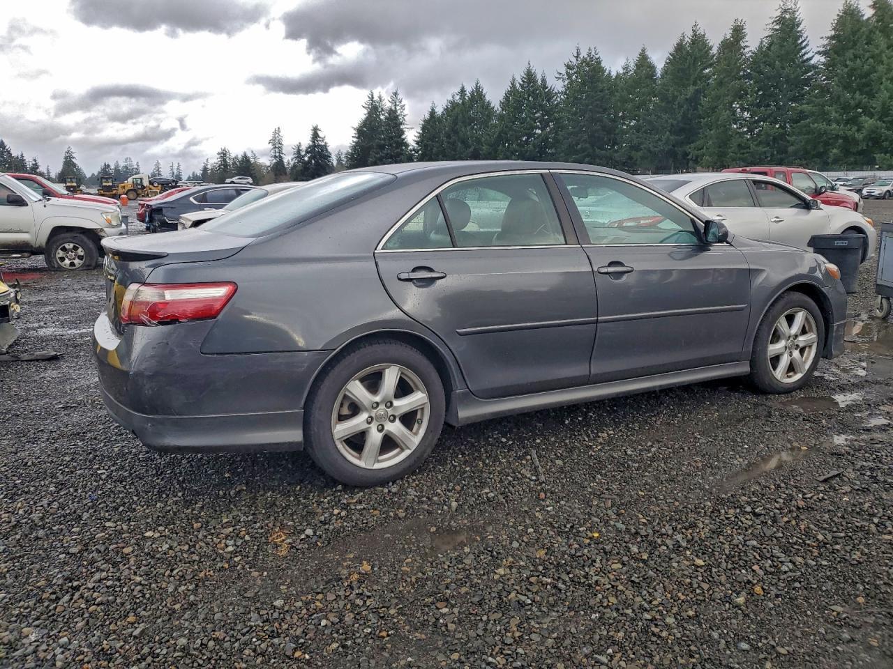 2007 TOYOTA CAMRY LE photo 3