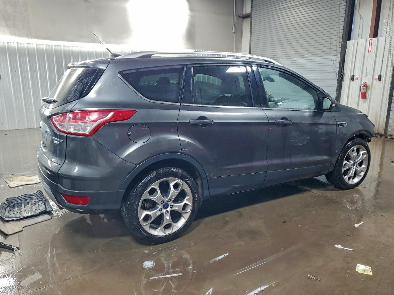 2015 FORD ESCAPE TITANIUM photo 3