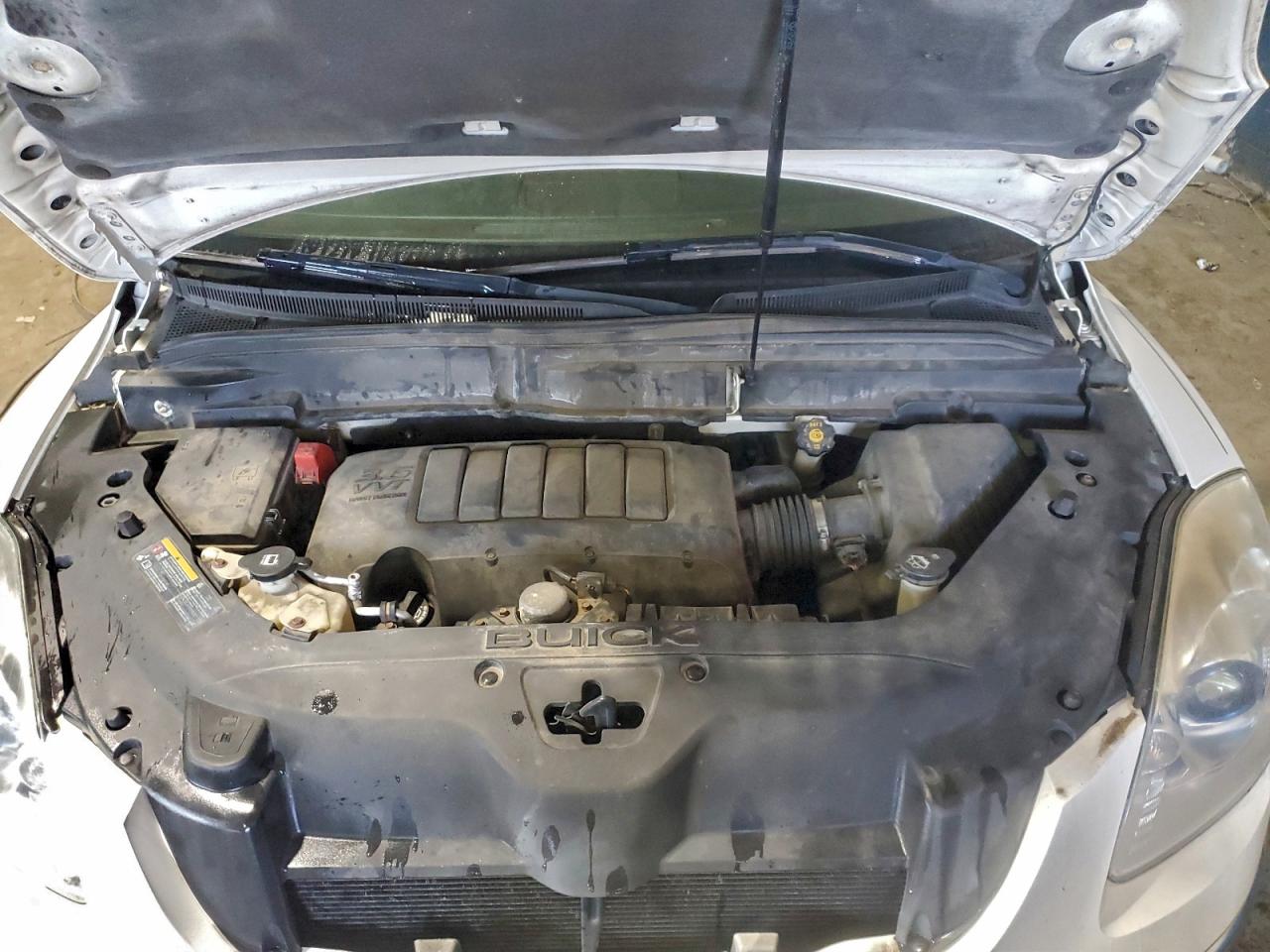 2011 BUICK ENCLAVE CXL photo 12