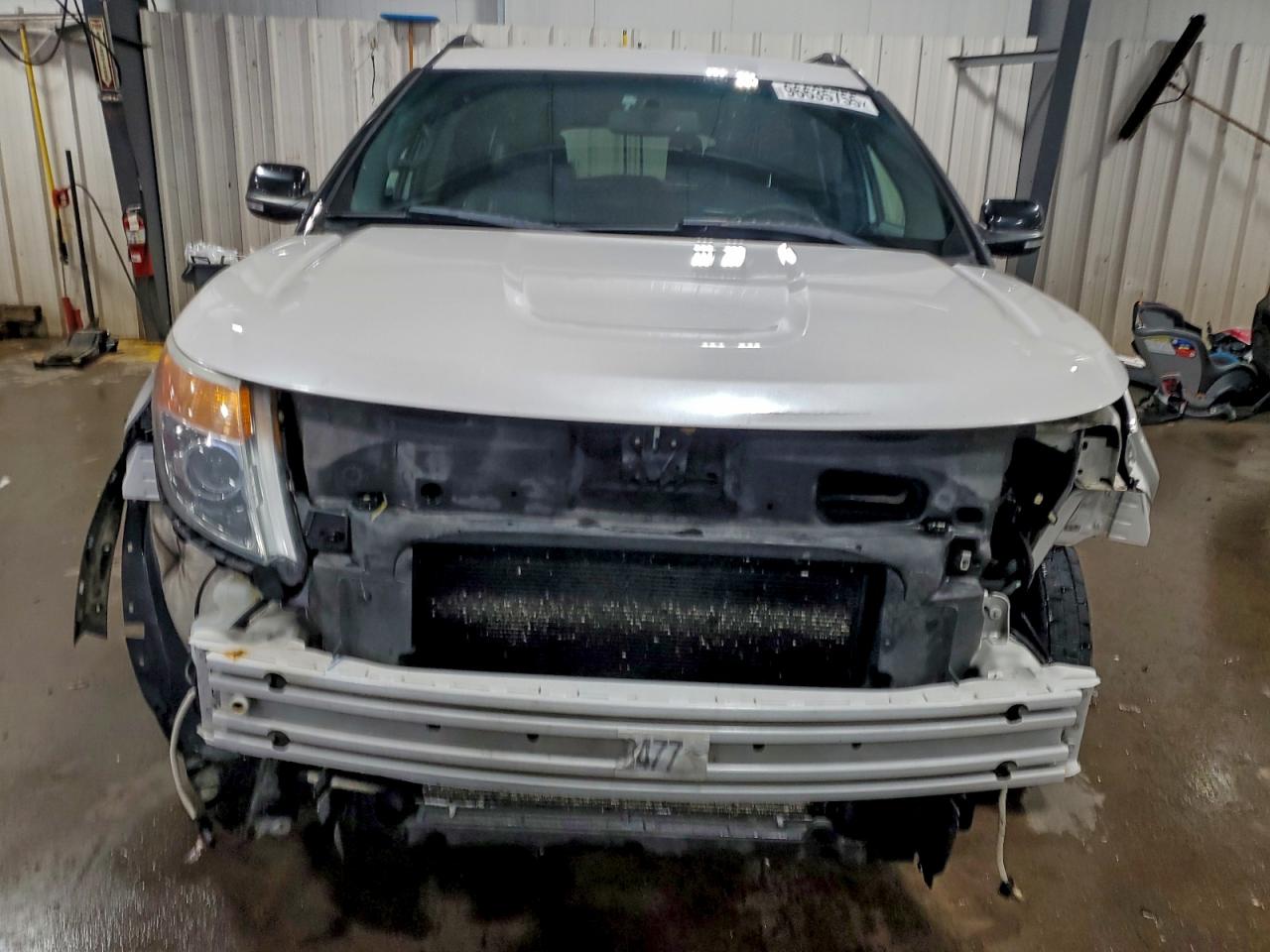 2014 FORD EXPLORER XLT photo 5