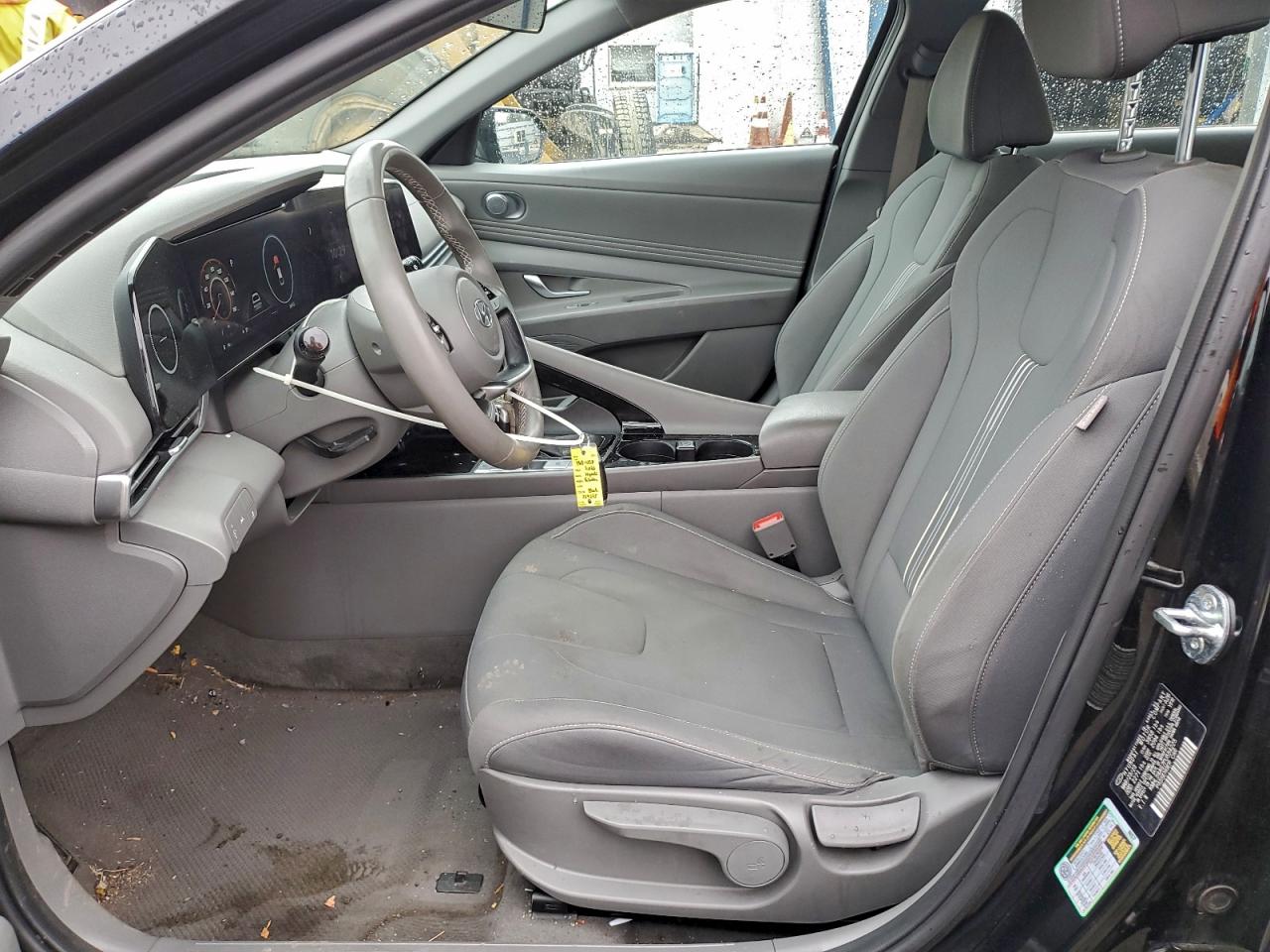 2023 HYUNDAI ELANTRA SEL photo 7