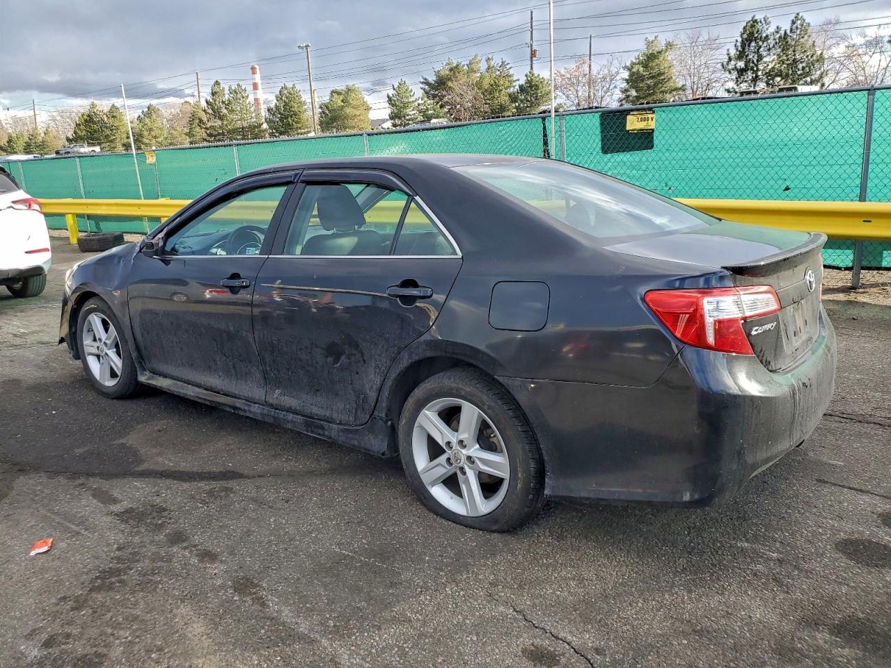 2012 TOYOTA CAMRY BASE photo 2