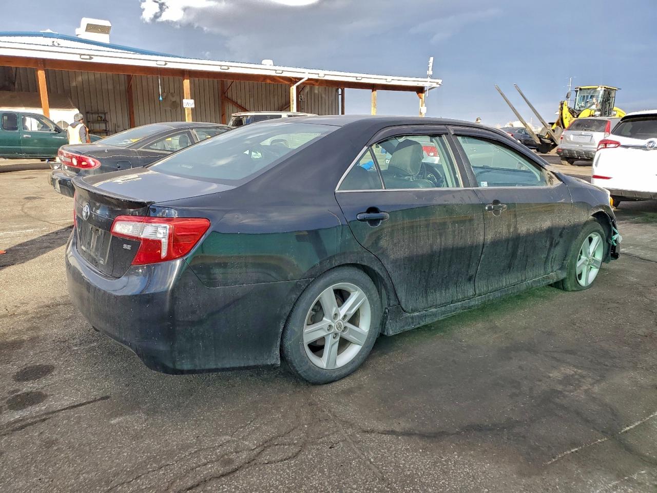 2012 TOYOTA CAMRY BASE photo 3