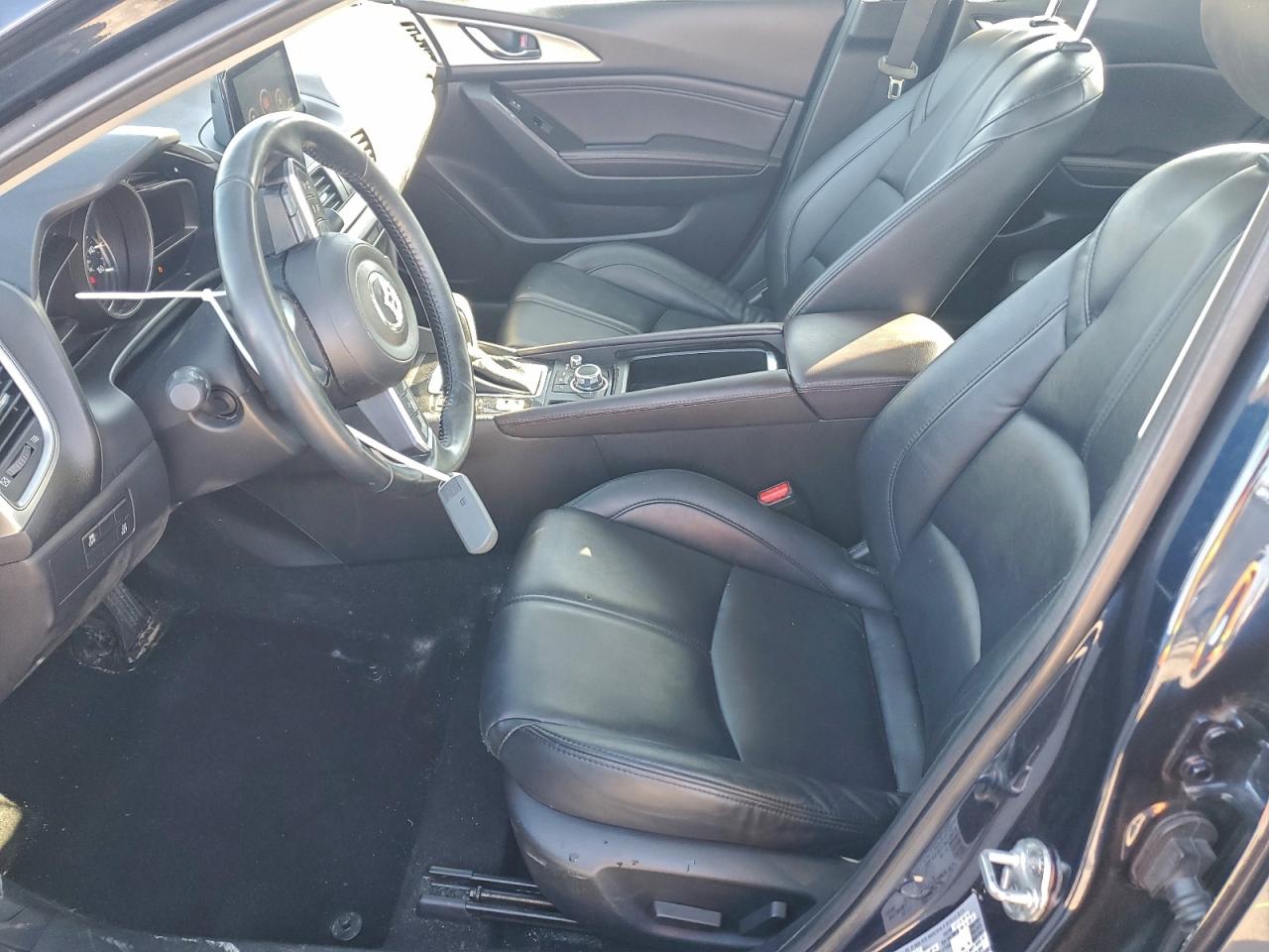 2018 MAZDA 3 TOURING photo 7