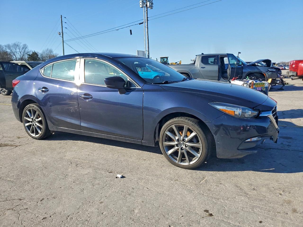 2018 MAZDA 3 TOURING photo 4