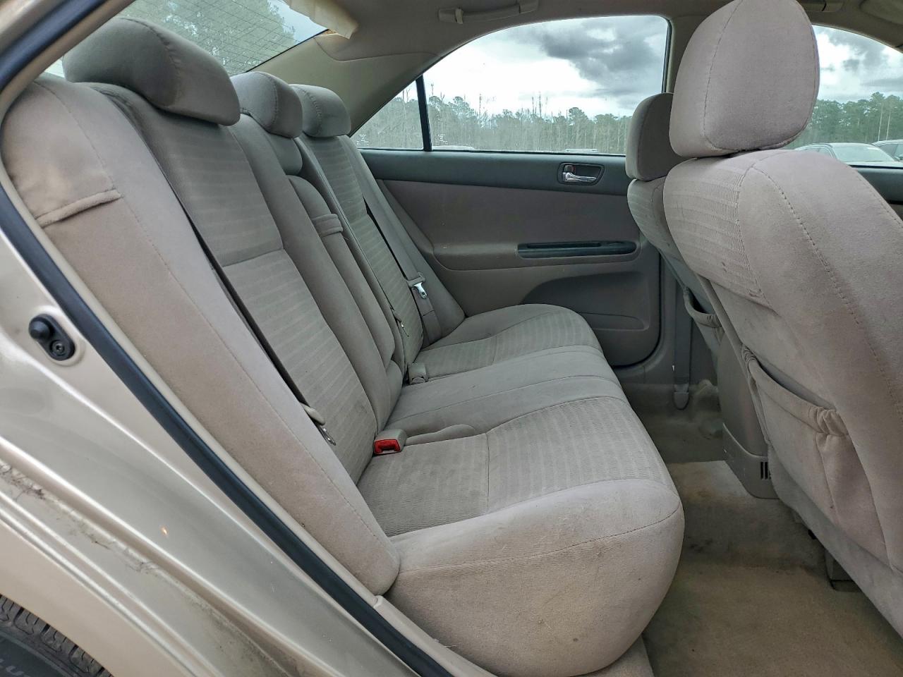 2005 TOYOTA CAMRY LE photo 10