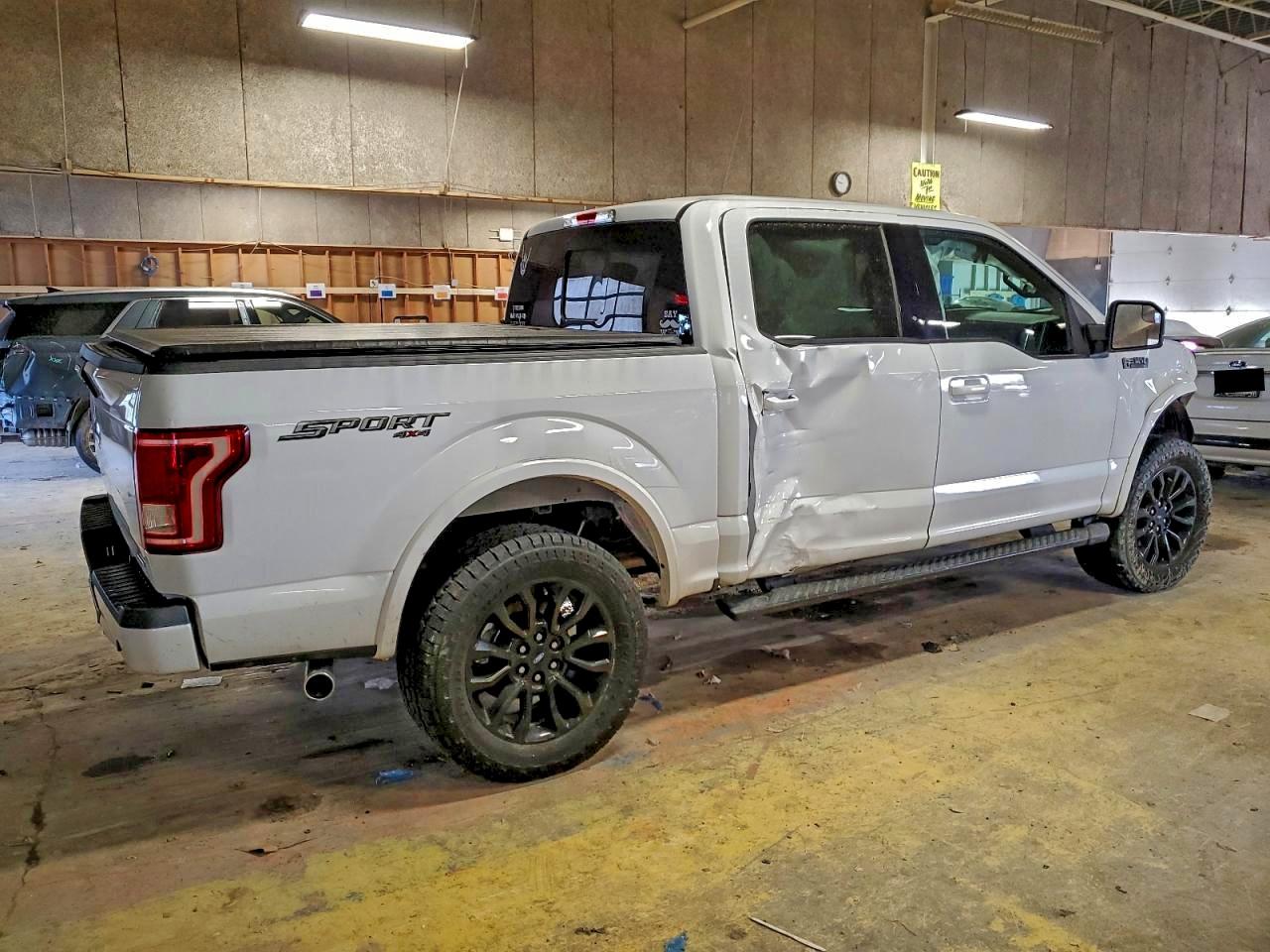 2016 FORD F150 SUPERCREW photo 5