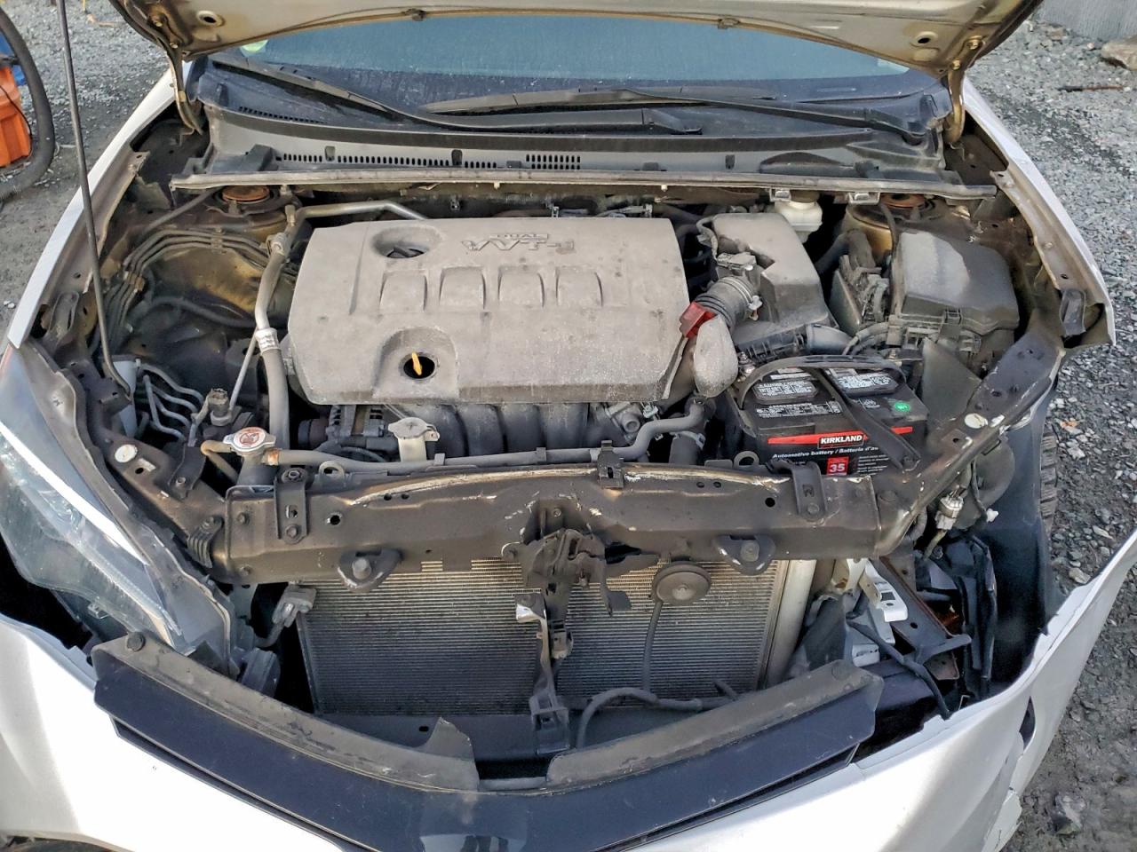 2018 TOYOTA COROLLA L photo 11