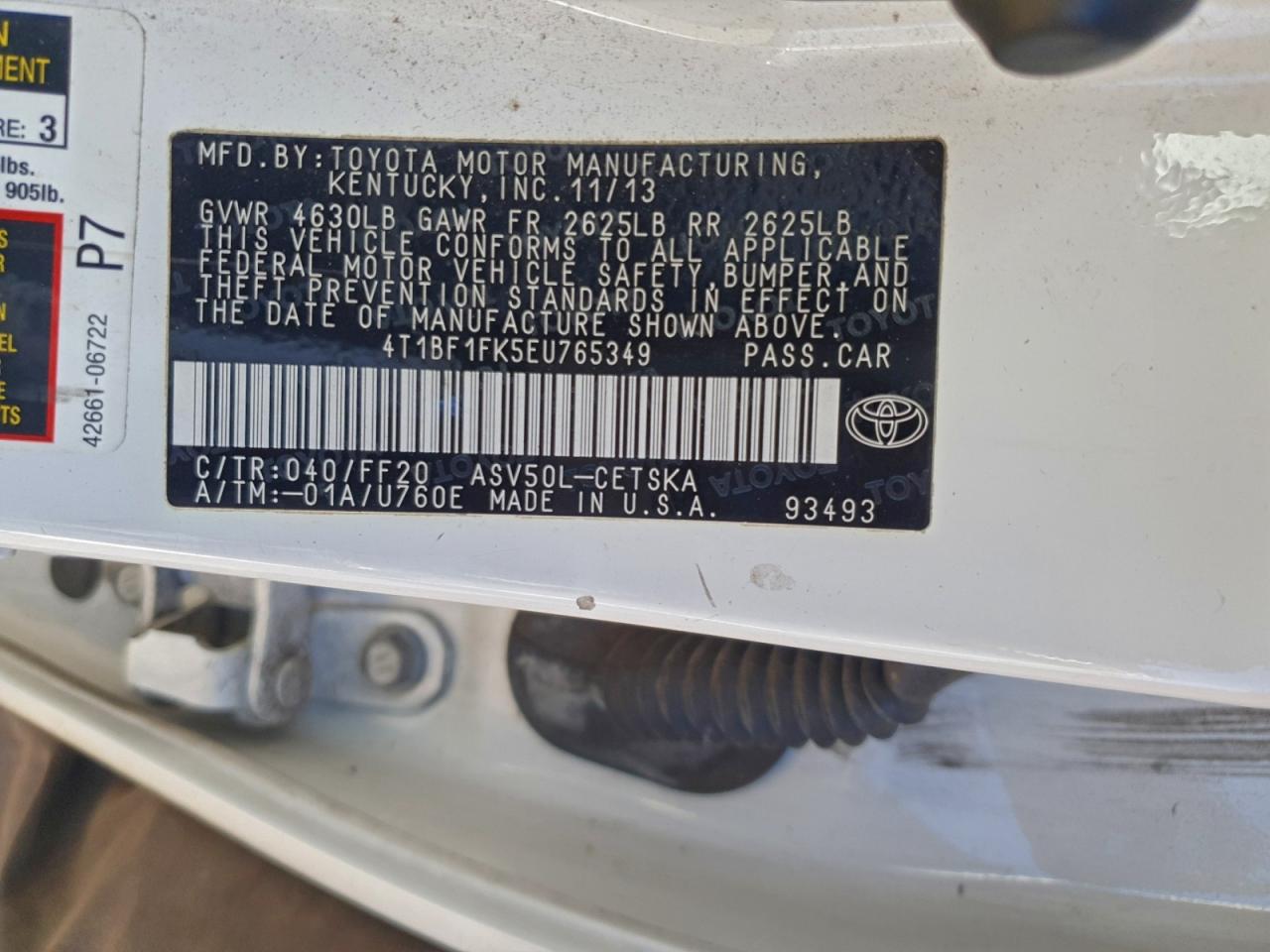 2014 TOYOTA CAMRY L photo 12