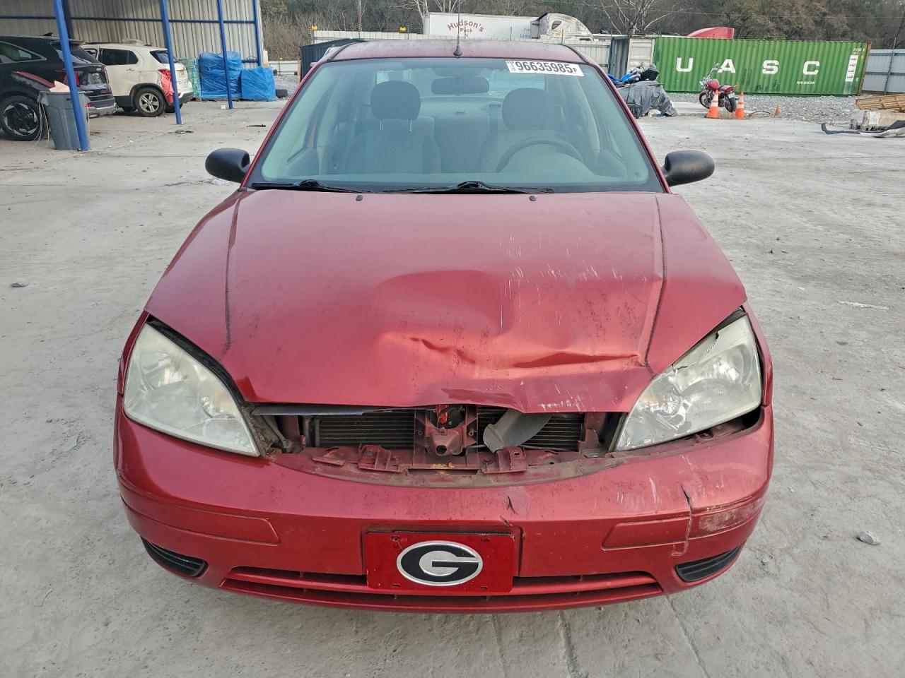 2005 FORD FOCUS ZX4 photo 9