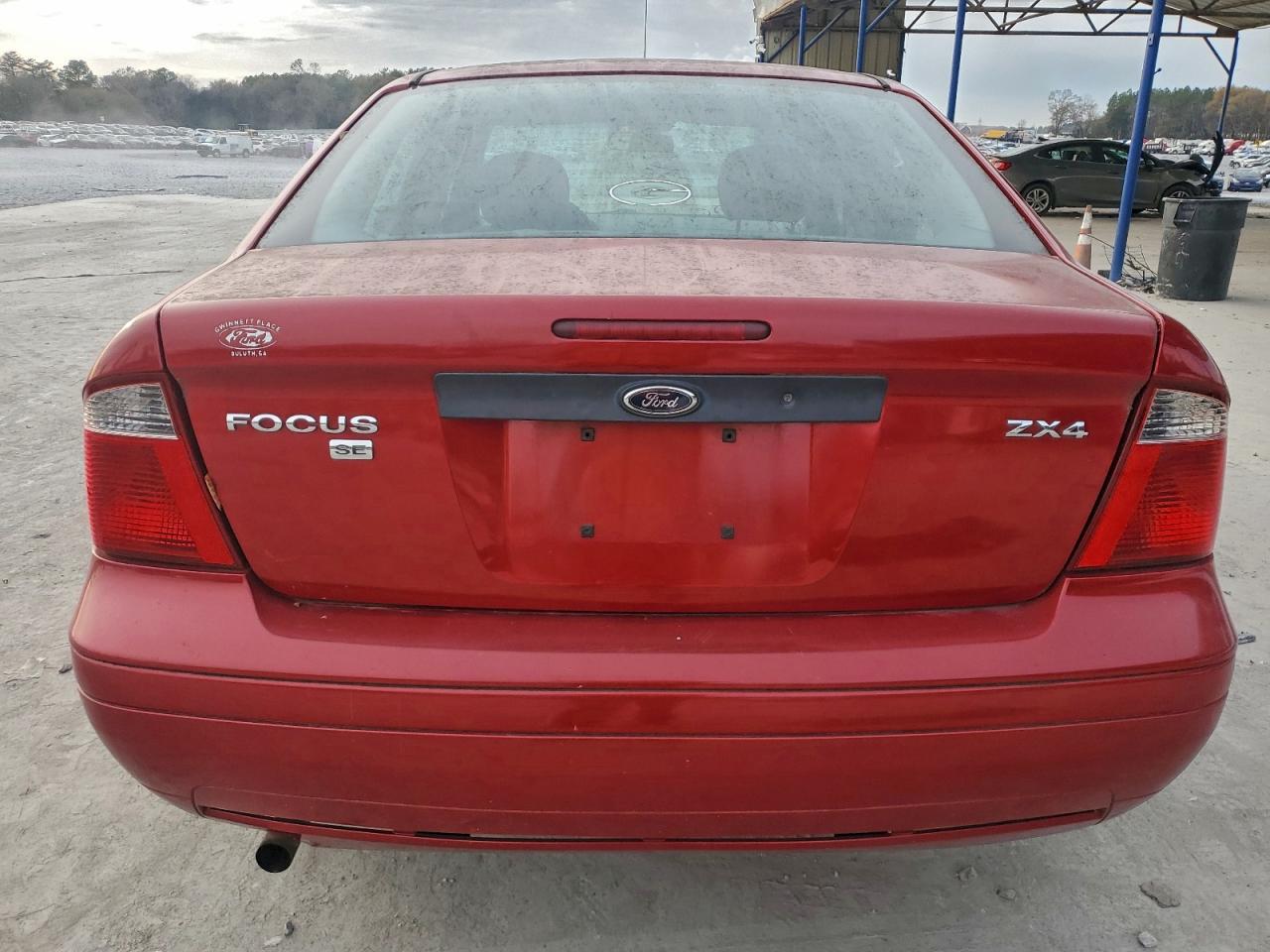2005 FORD FOCUS ZX4 photo 11