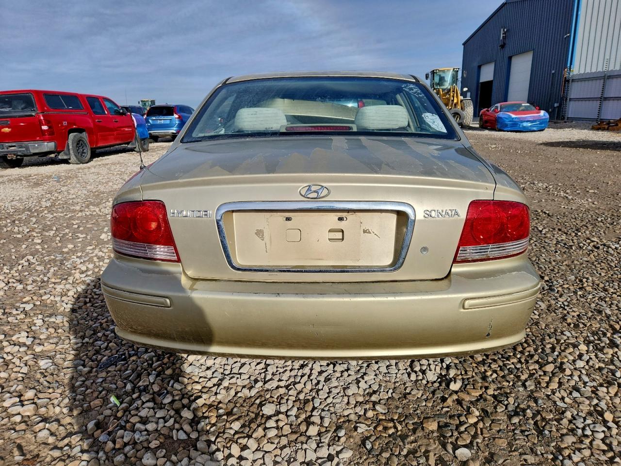 2002 HYUNDAI SONATA BASE photo 6