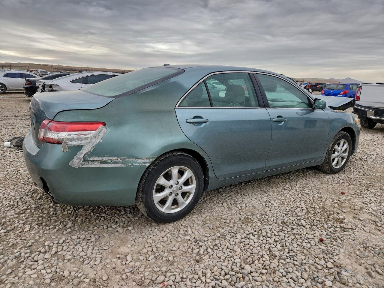 2011 TOYOTA CAMRY BASE photo 5