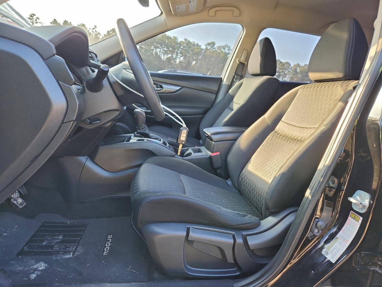 2017 NISSAN ROGUE S photo 13