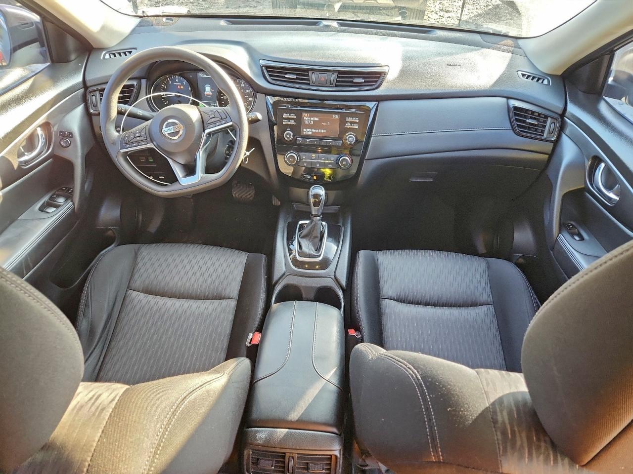 2017 NISSAN ROGUE S photo 15