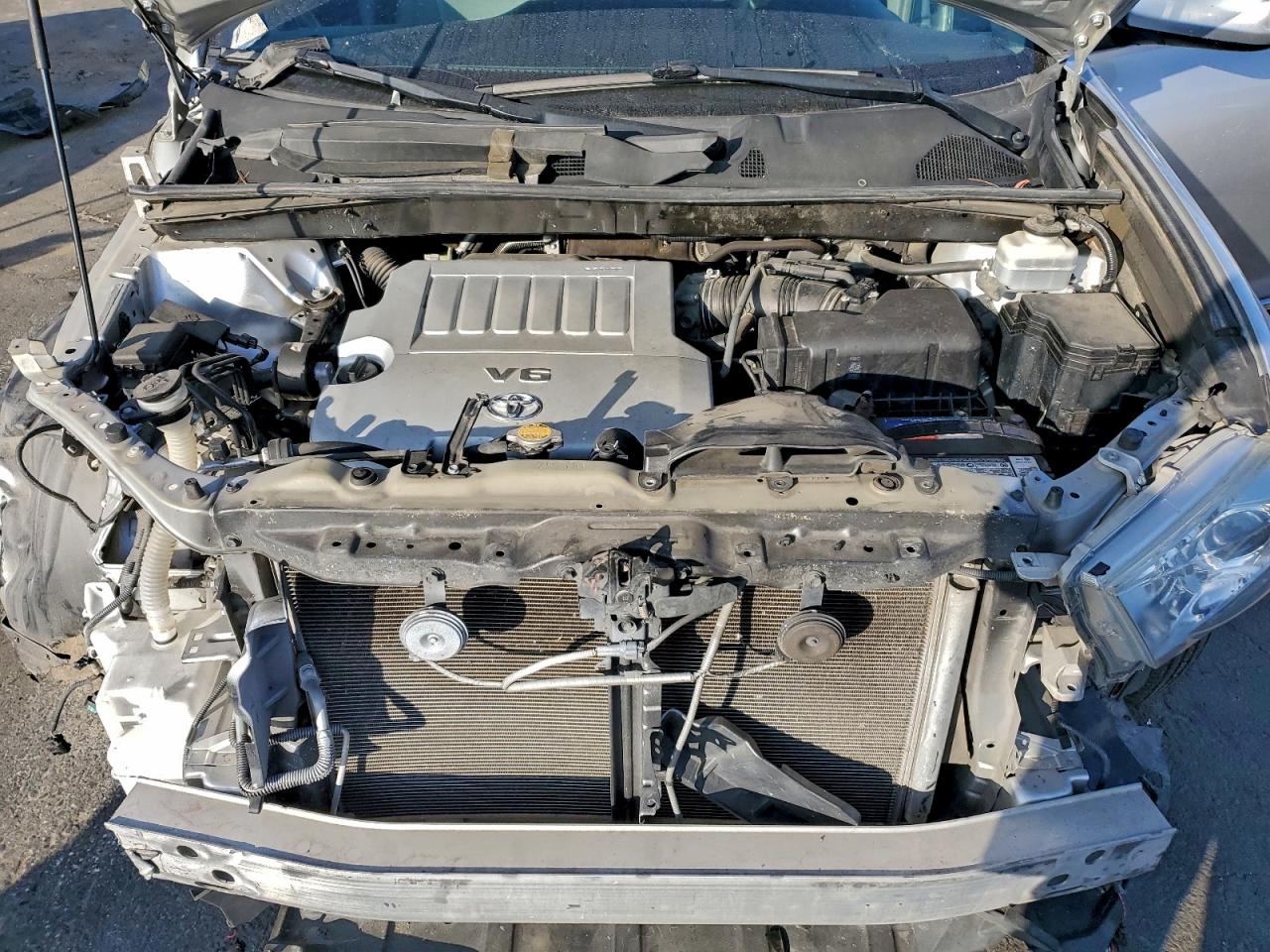 2013 TOYOTA HIGHLANDER BASE photo 12