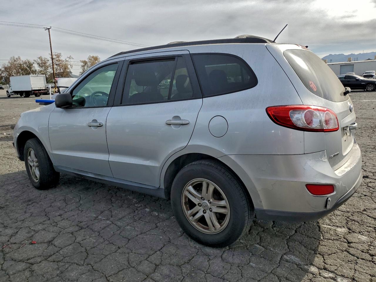2011 HYUNDAI SANTA FE GLS photo 2