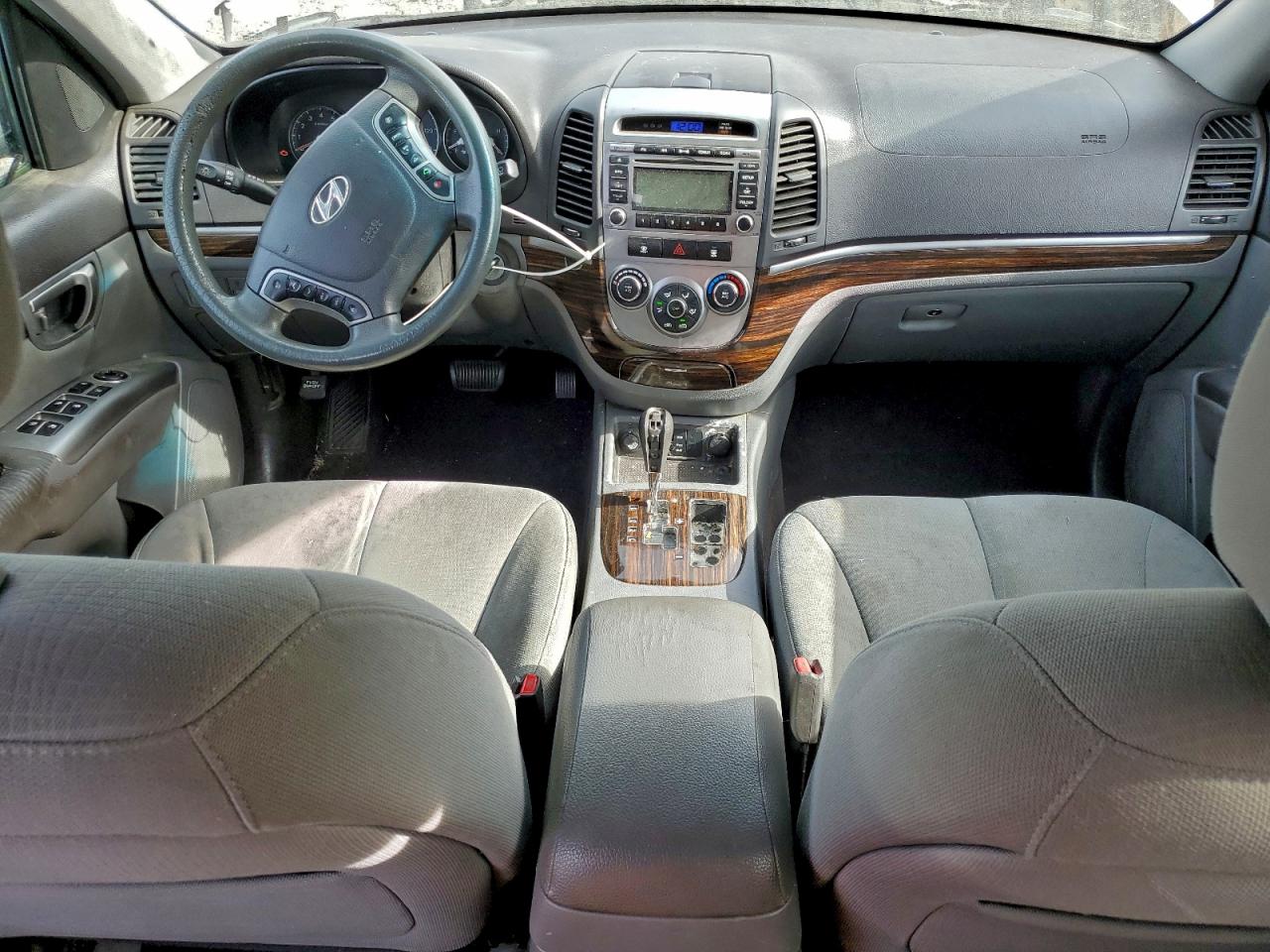 2011 HYUNDAI SANTA FE GLS photo 8