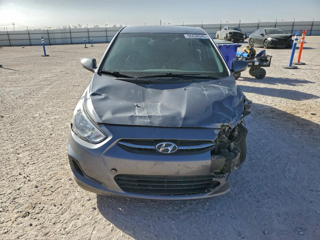 2016 HYUNDAI ACCENT SE photo 5