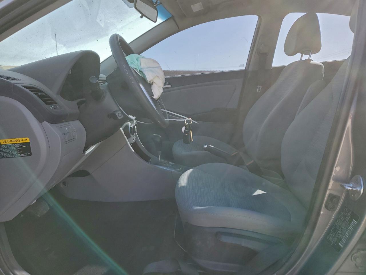2016 HYUNDAI ACCENT SE photo 7