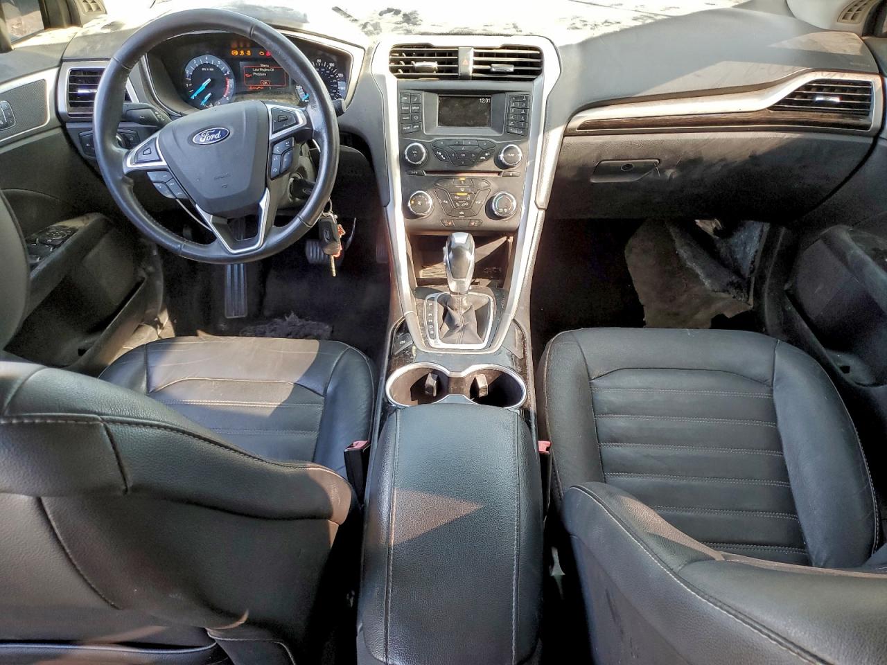 2016 FORD FUSION SE photo 8