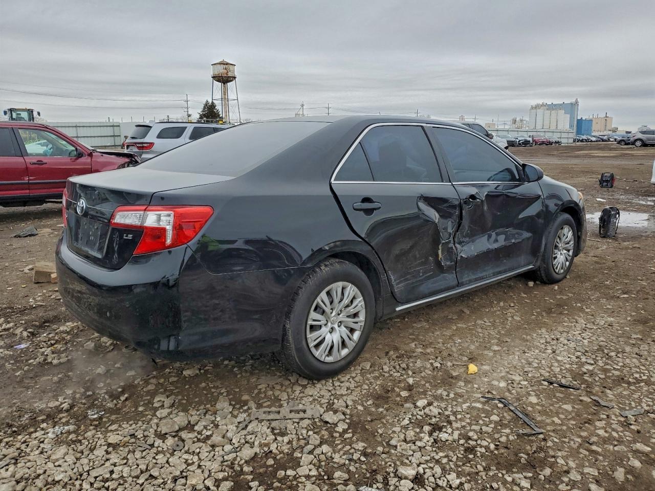 2012 TOYOTA CAMRY BASE photo 3