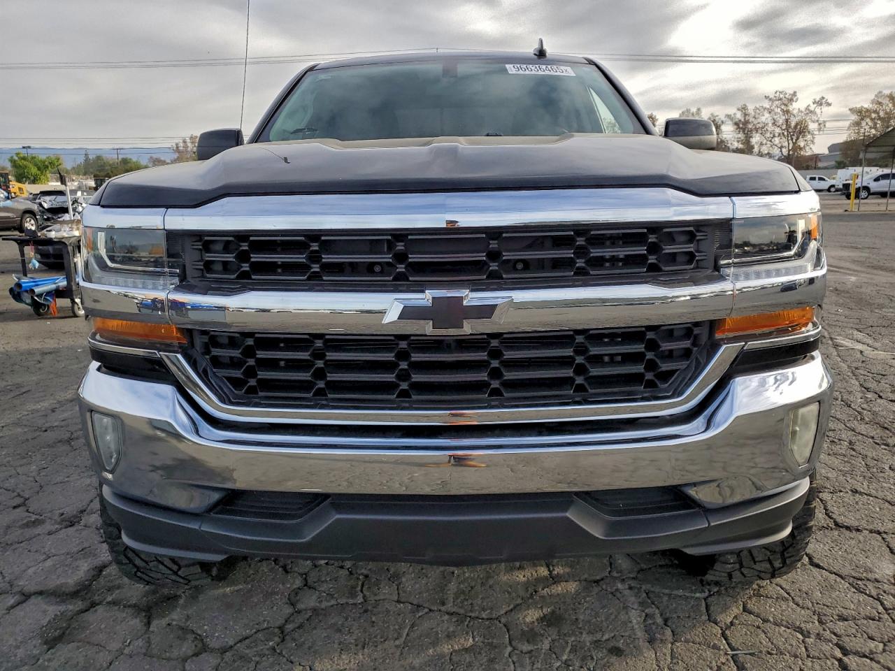 2017 CHEVROLET SILVERADO C1500 LT photo 5
