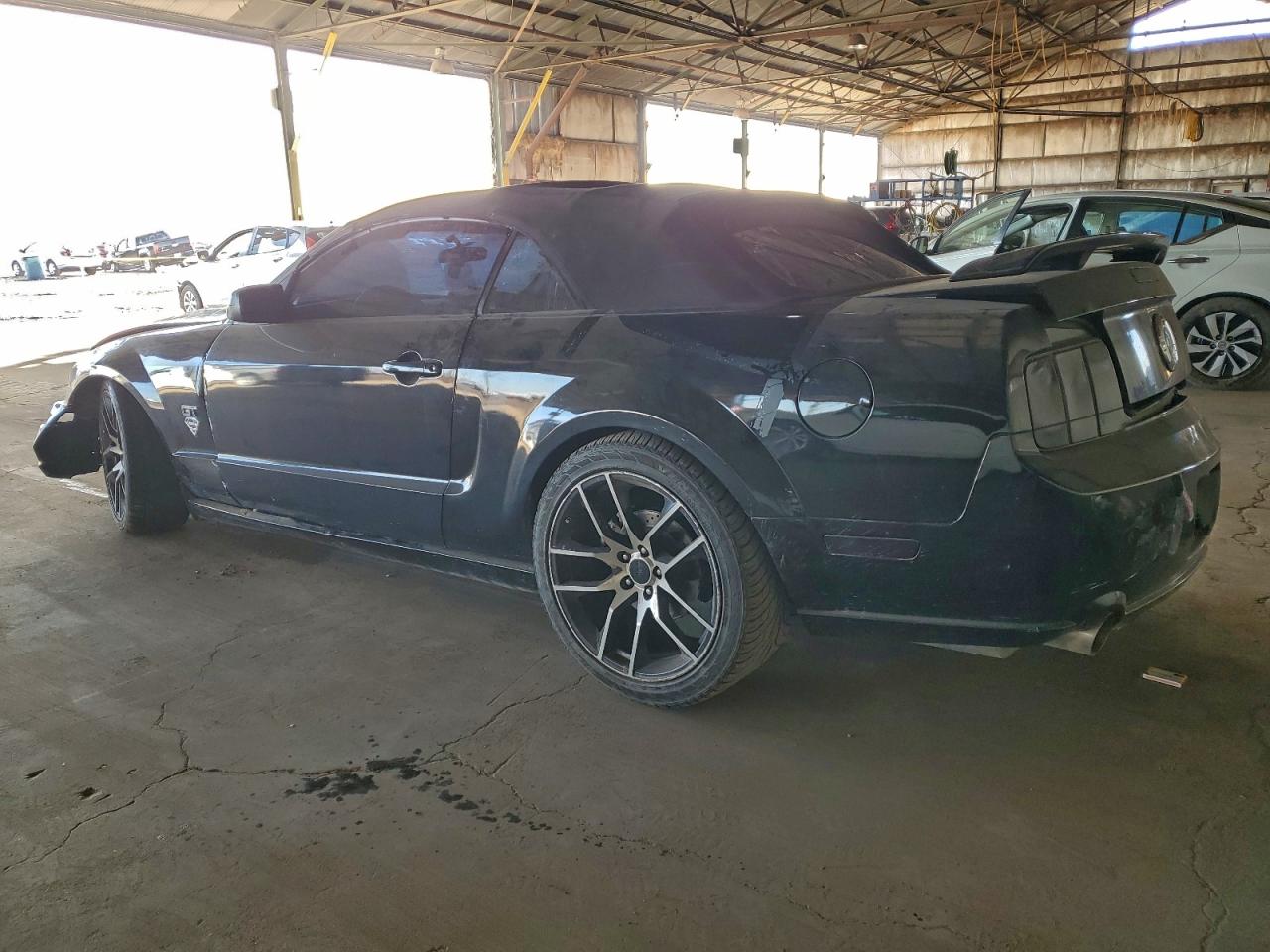 2007 FORD MUSTANG GT photo 2