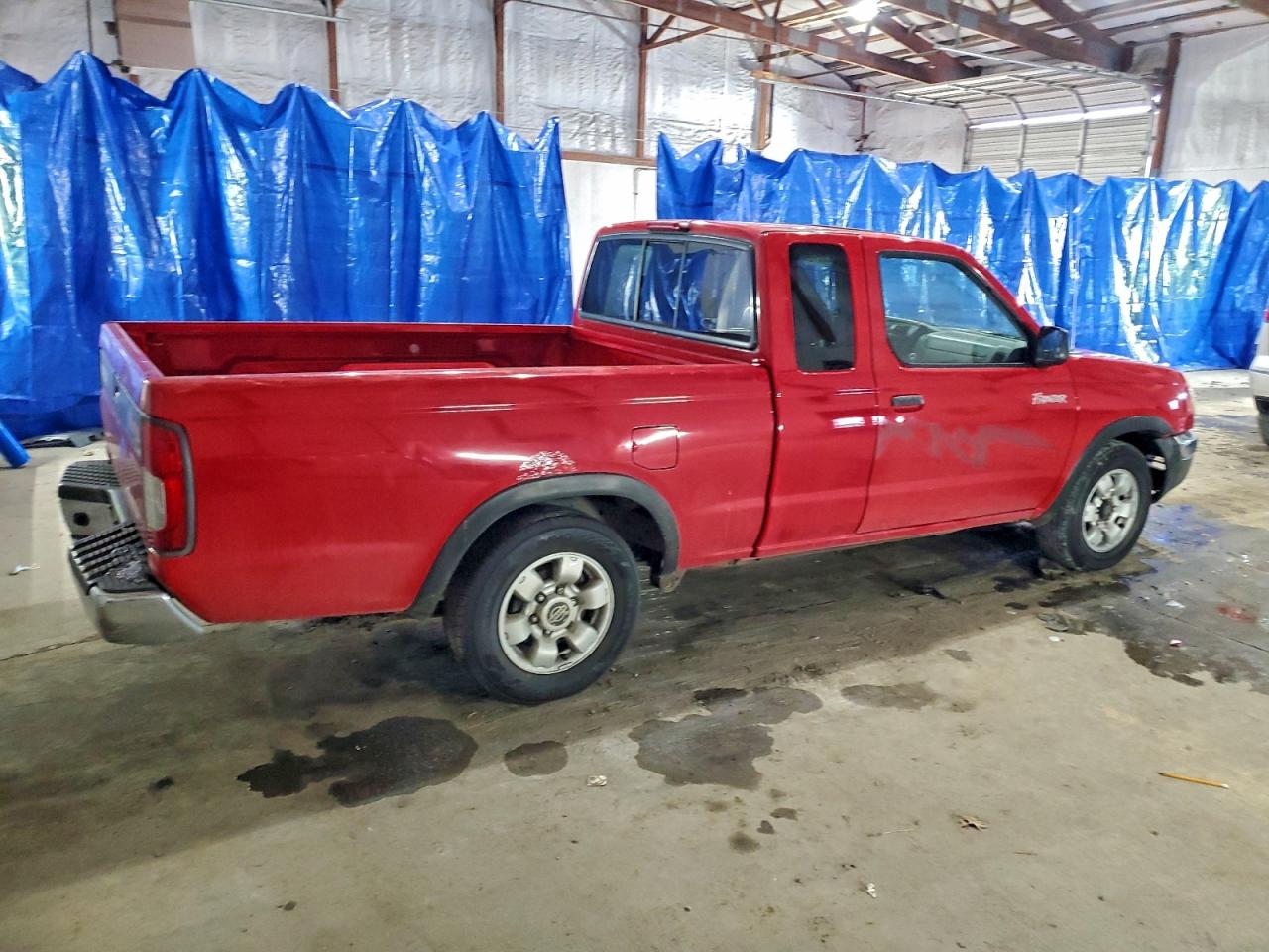 1999 NISSAN FRONTIER KING CAB XE photo 3