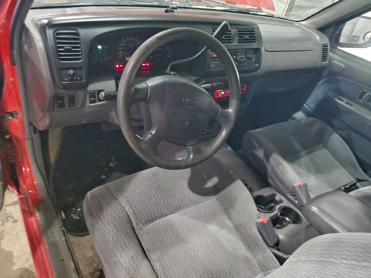1999 NISSAN FRONTIER KING CAB XE photo 8