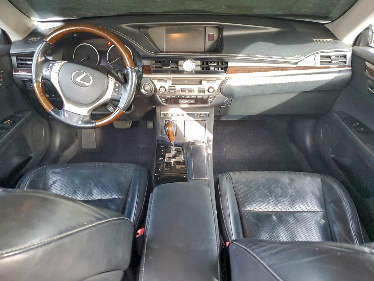 2013 LEXUS ES 350 photo 8