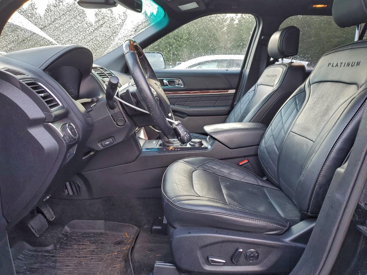 2017 FORD EXPLORER PLATINUM photo 7