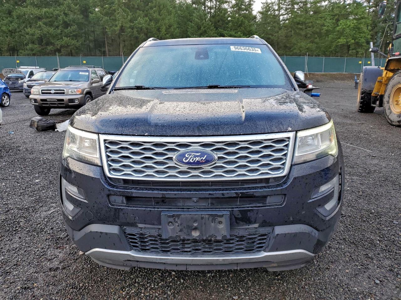 2017 FORD EXPLORER PLATINUM photo 5