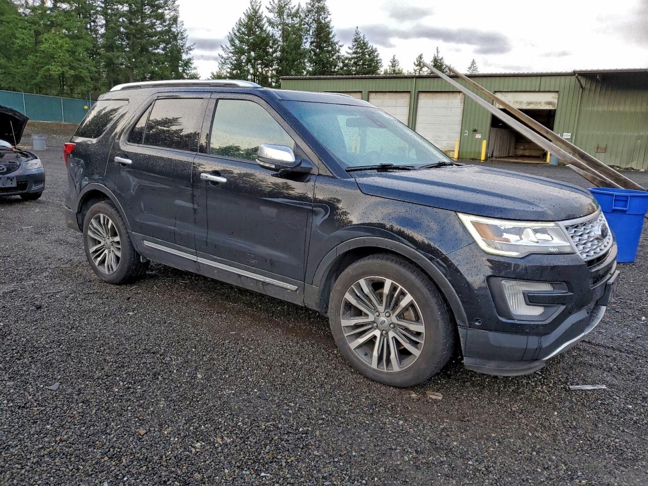 2017 FORD EXPLORER PLATINUM photo 4