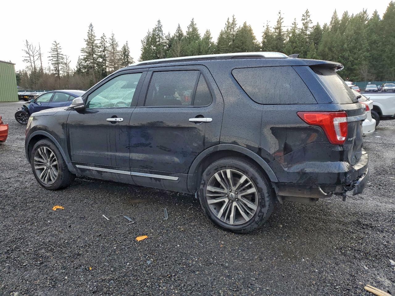 2017 FORD EXPLORER PLATINUM photo 2