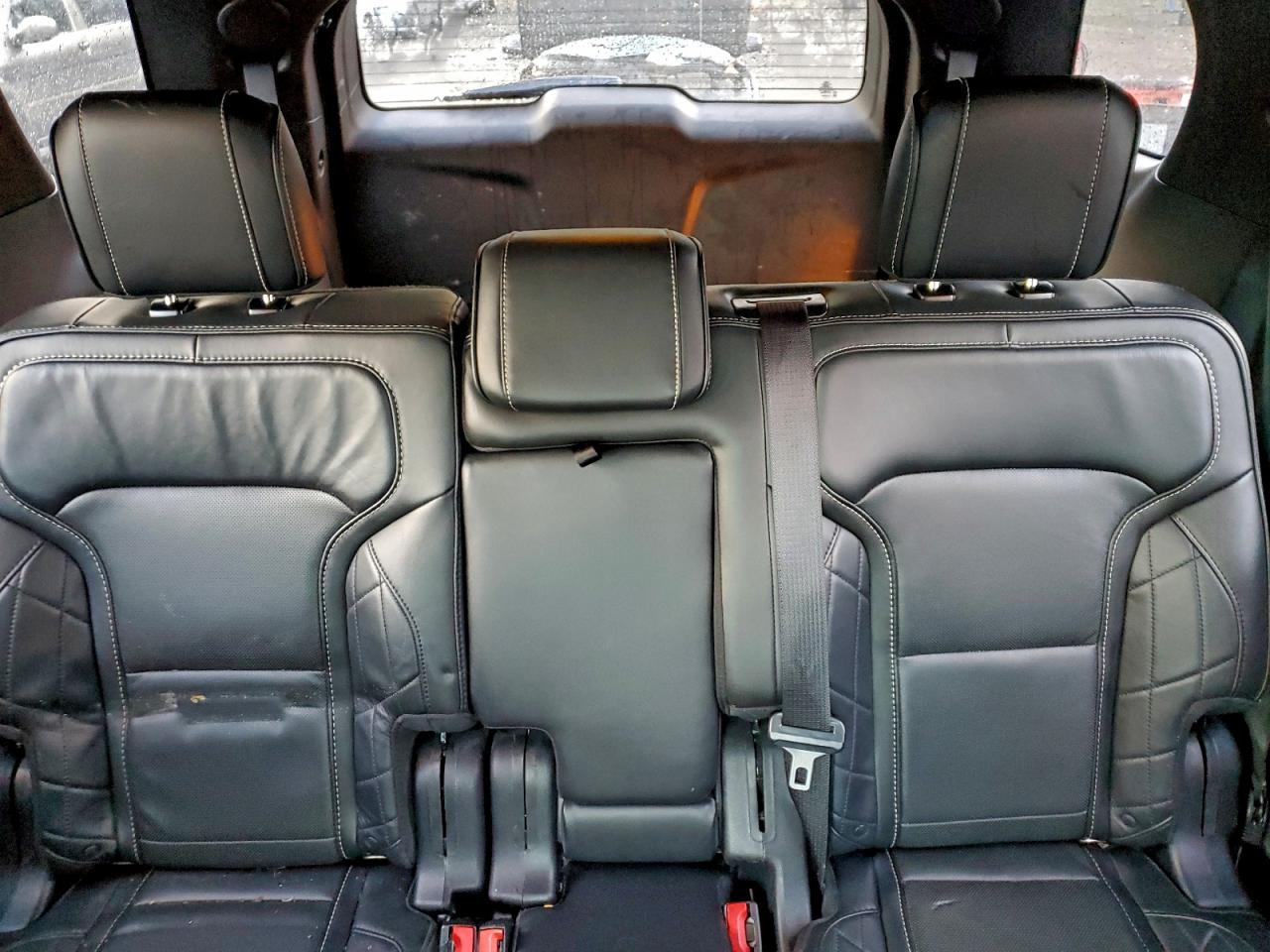 2017 FORD EXPLORER PLATINUM photo 10