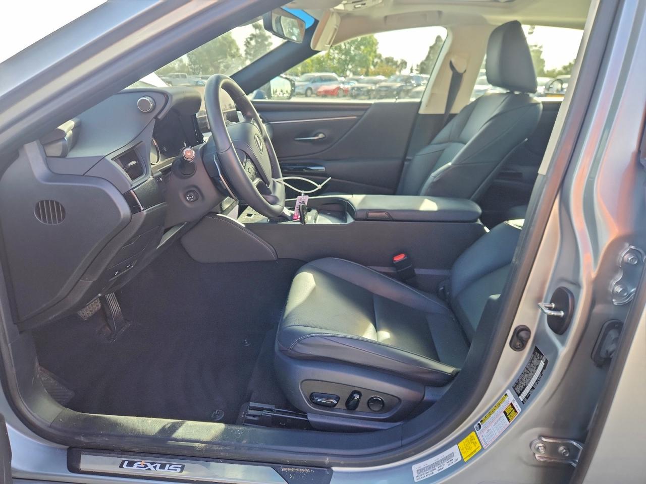 2024 LEXUS ES 350 BASE photo 7