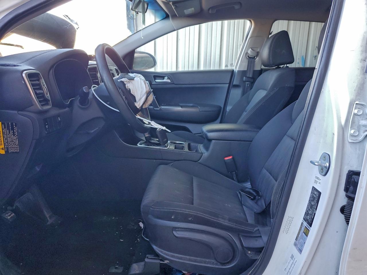 2019 KIA SPORTAGE LX photo 7