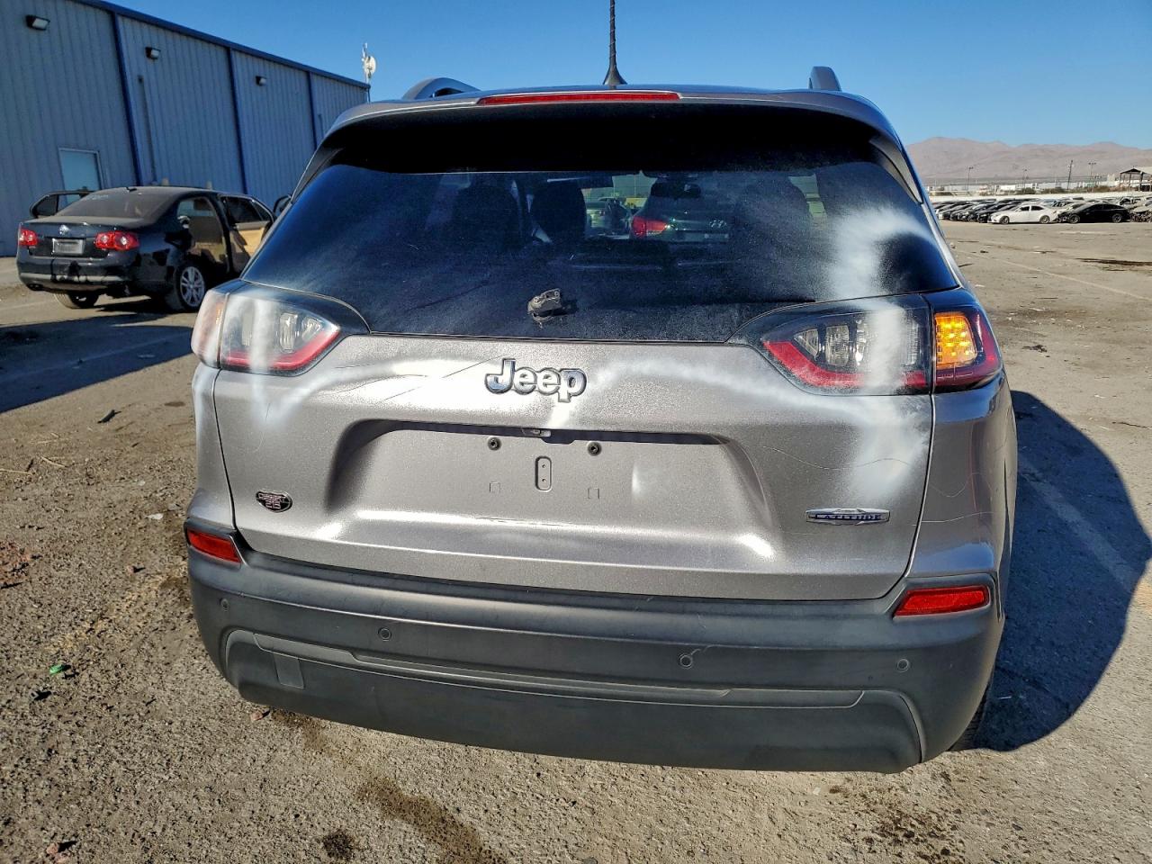 2019 JEEP CHEROKEE LATITUDE PLUS photo 6