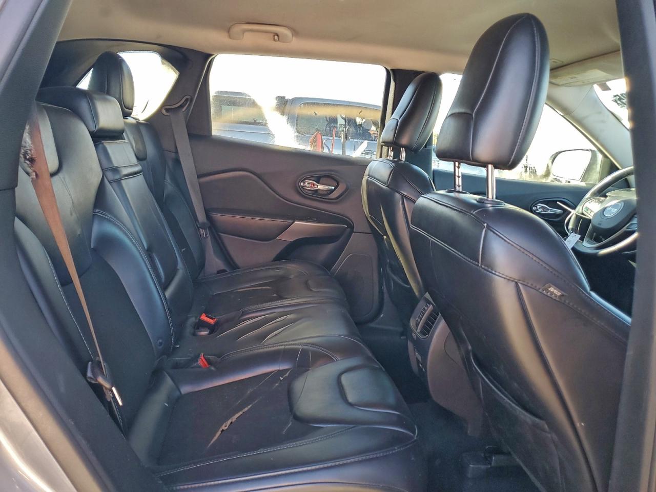 2019 JEEP CHEROKEE LATITUDE PLUS photo 11
