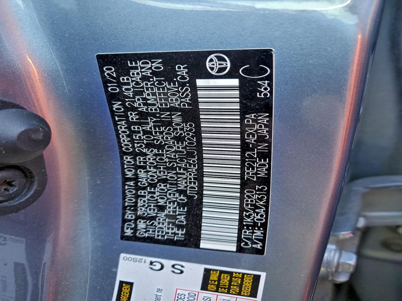 2020 TOYOTA COROLLA LE photo 11