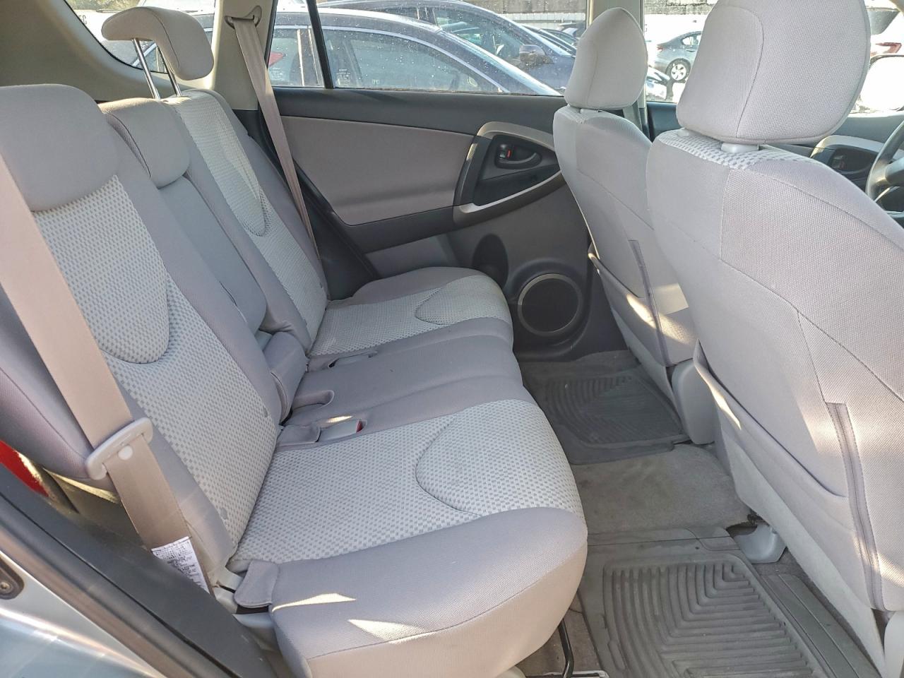 2008 TOYOTA RAV4 photo 11