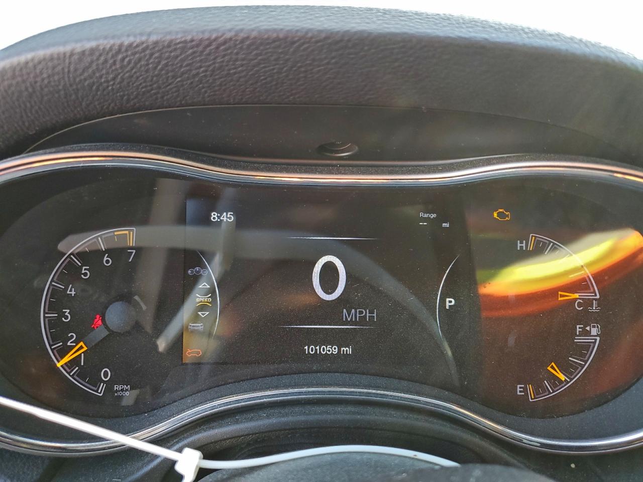 2019 JEEP GRAND CHEROKEE LAREDO photo 9