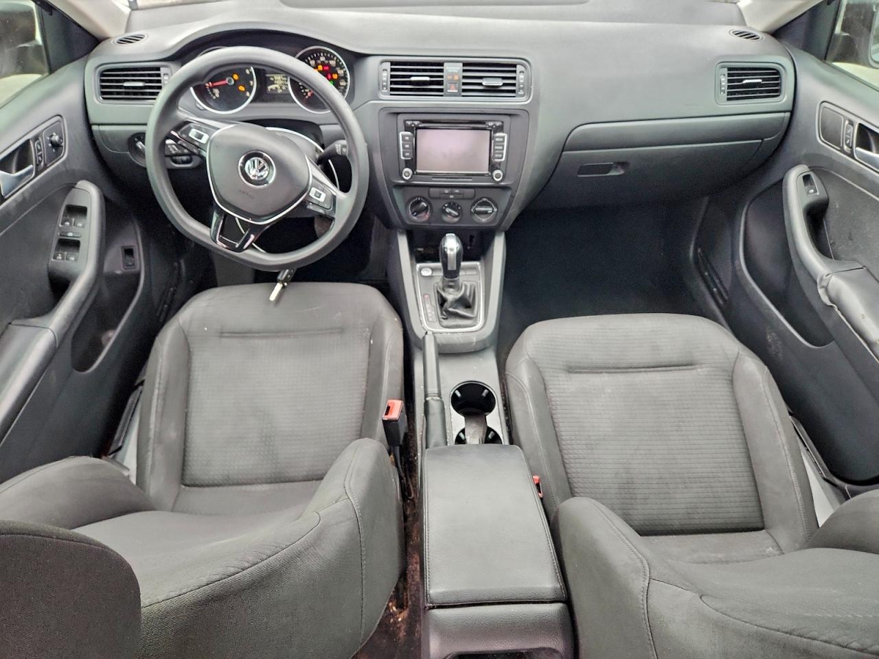 2015 VOLKSWAGEN JETTA BASE photo 8