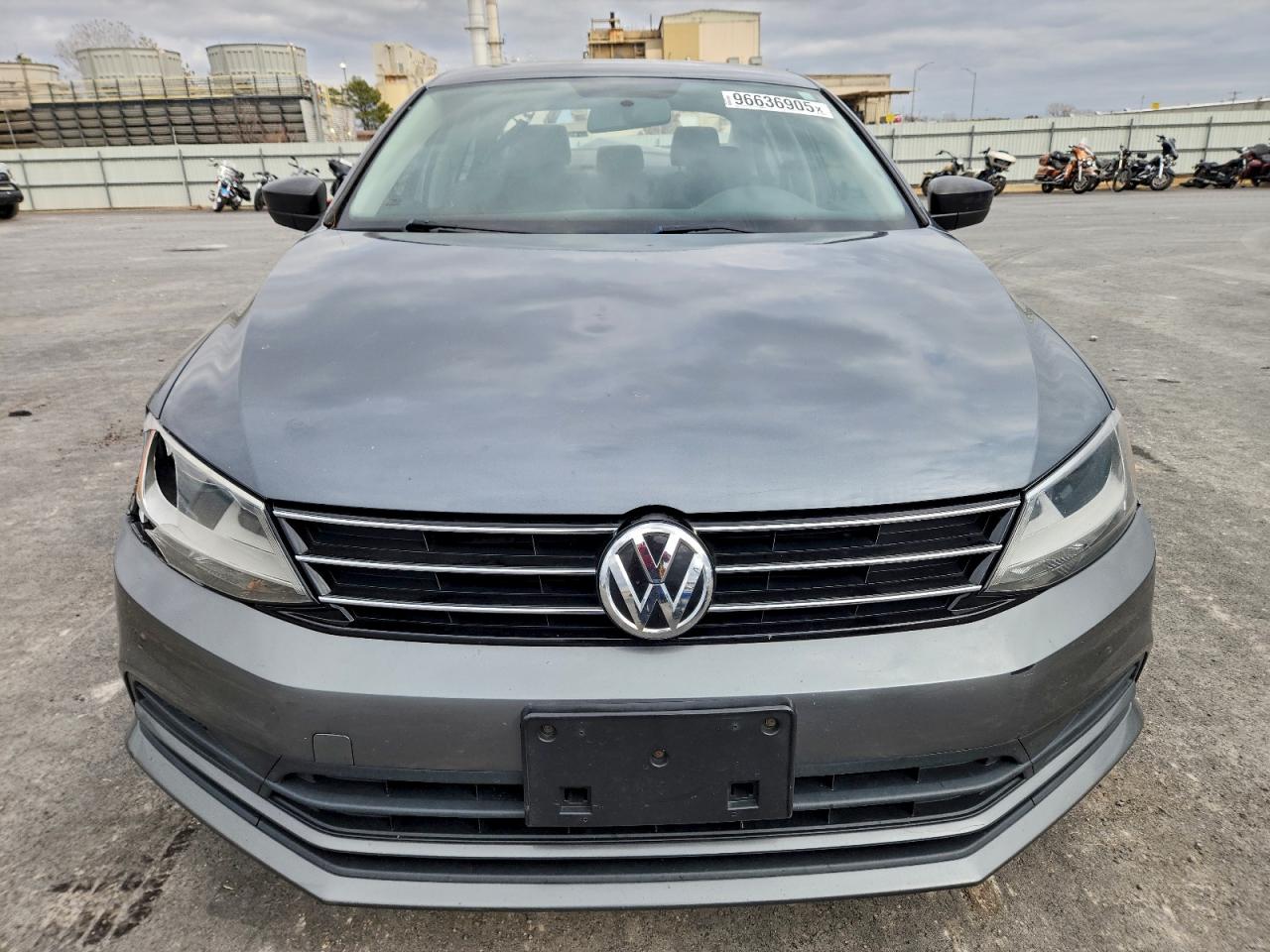 2015 VOLKSWAGEN JETTA BASE photo 5
