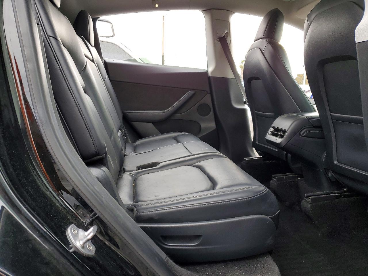 2021 TESLA MODEL Y photo 10