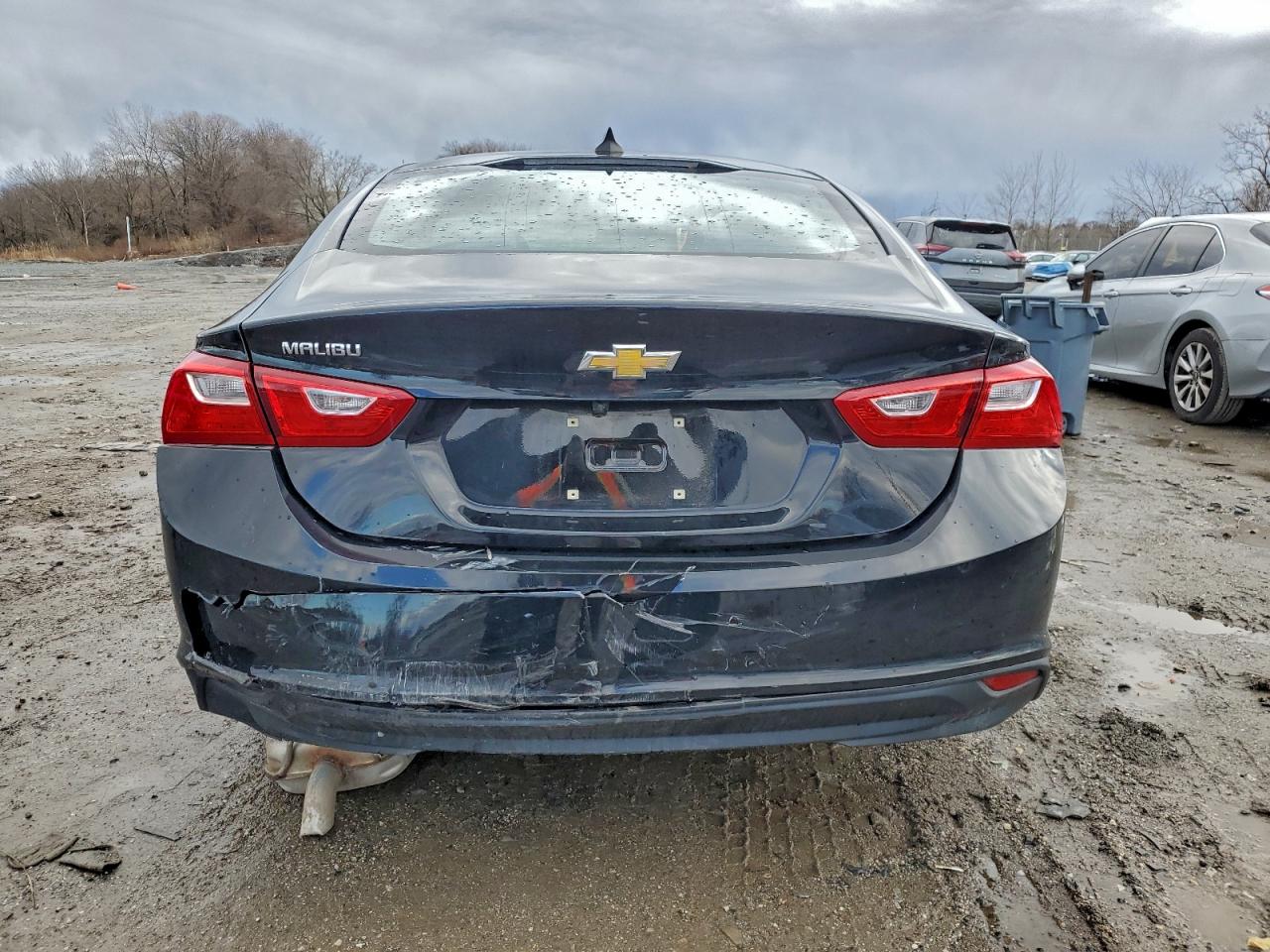 2022 CHEVROLET MALIBU LS photo 6